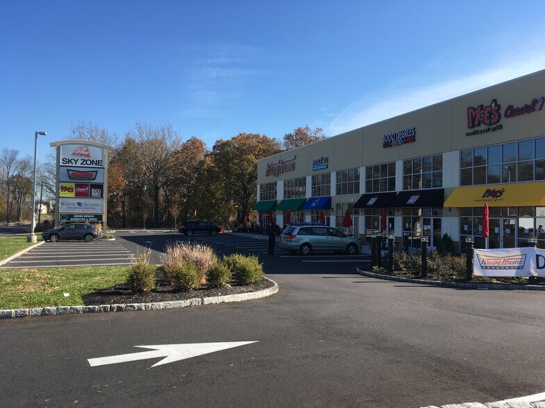 71 US Highway 22, Springfield, NJ à louer - Photo du bâtiment - Image 2 de 2