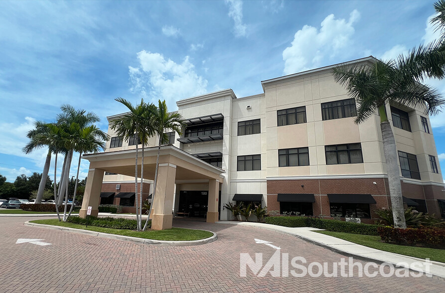 180 John F Kennedy Dr, Atlantis, FL for lease - Building Photo - Image 3 of 5