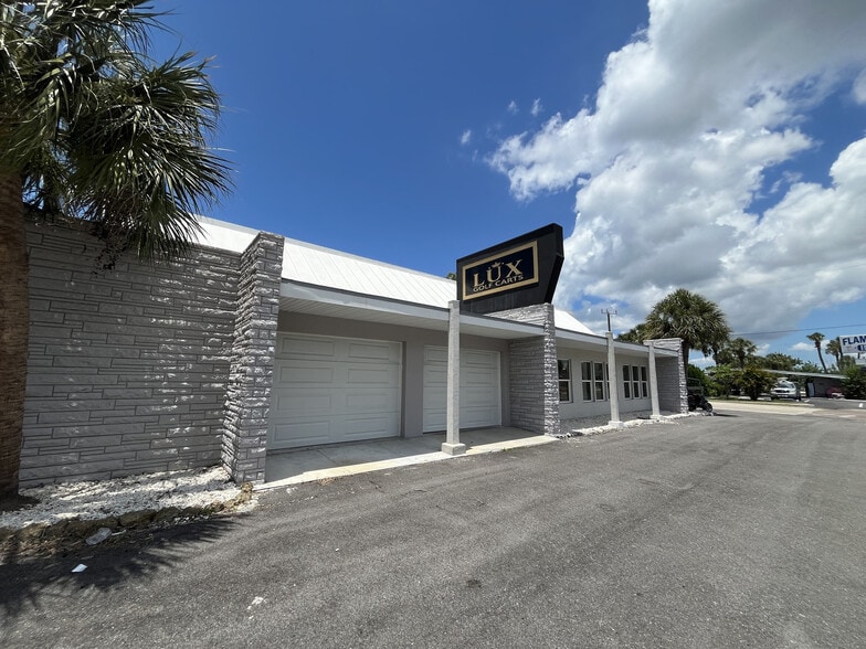 4685 N Tamiami Trl, Sarasota, FL à vendre - Photo du bâtiment - Image 2 de 6