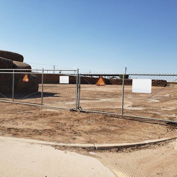 601 10 St, Imperial, CA for sale - Primary Photo - Image 1 of 1