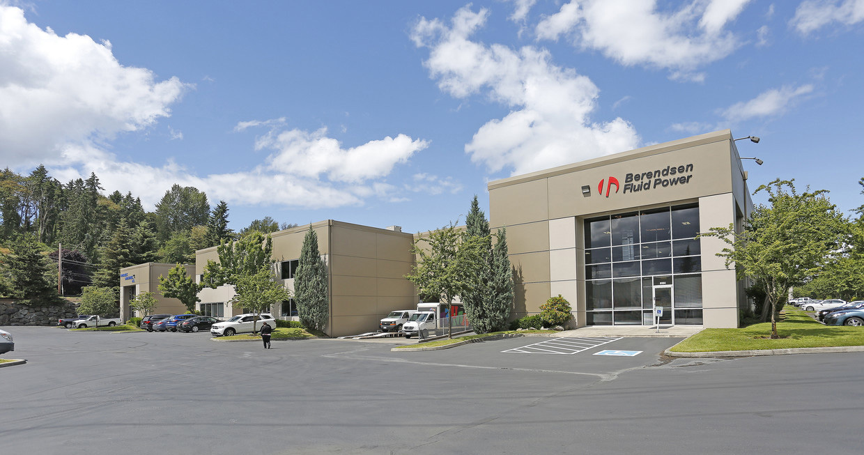 3320 W Valley Hwy N, Auburn, WA for lease Building Photo- Image 1 of 2