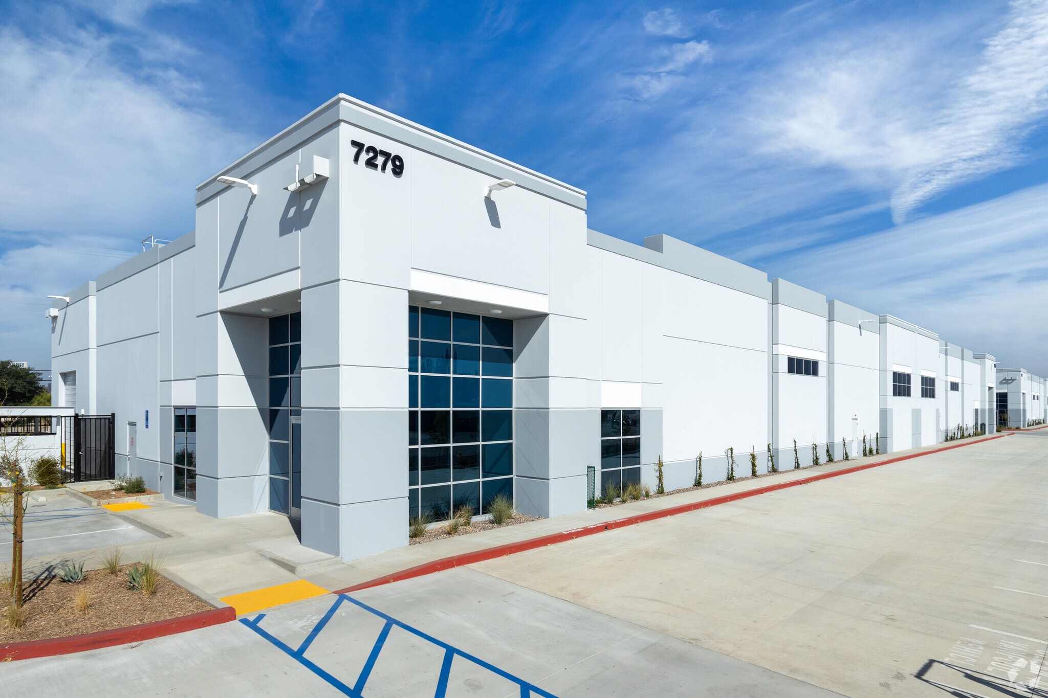 Old 215 Frontage Rd. & Alessandro Blvd, Riverside, CA for lease Building Photo- Image 1 of 7