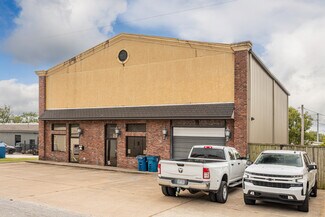 Plus de détails pour 107 SW 7th St, Bentonville, AR - Bureau à vendre