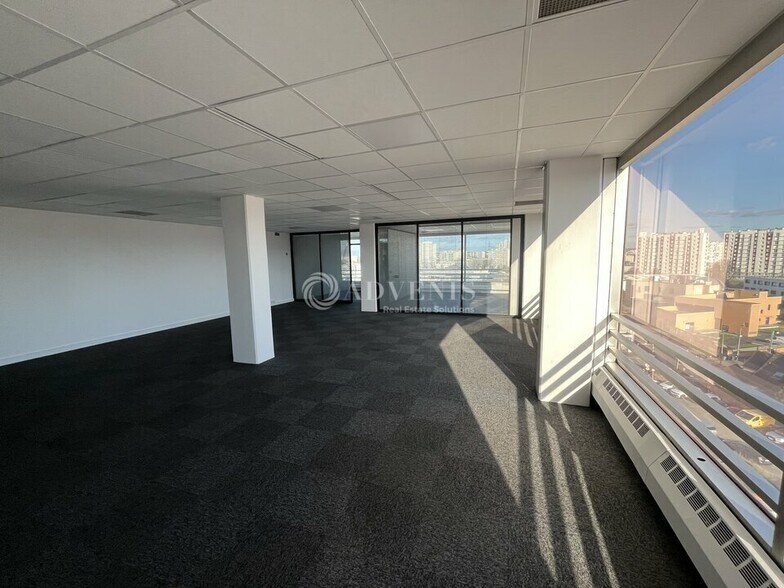 Office in Rosny-sous-Bois for lease - Interior Photo - Image 3 of 12