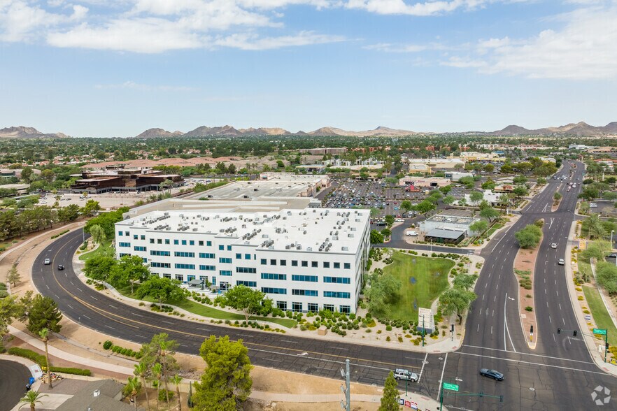 4835 E Cactus Rd, Scottsdale, AZ à louer - Aérien - Image 3 de 3