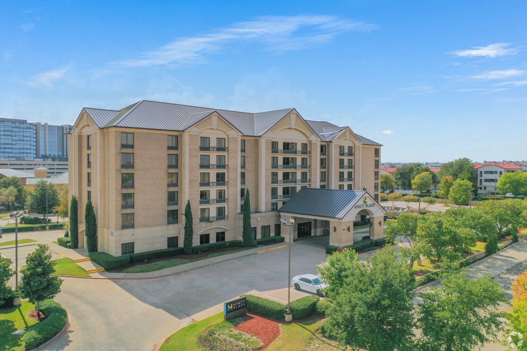 5455 Green Park Dr, Irving, TX à vendre Photo principale- Image 1 de 23