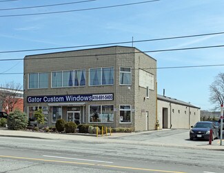 Plus de détails pour 299 Danforth Rd, Toronto, ON - Industriel à vendre