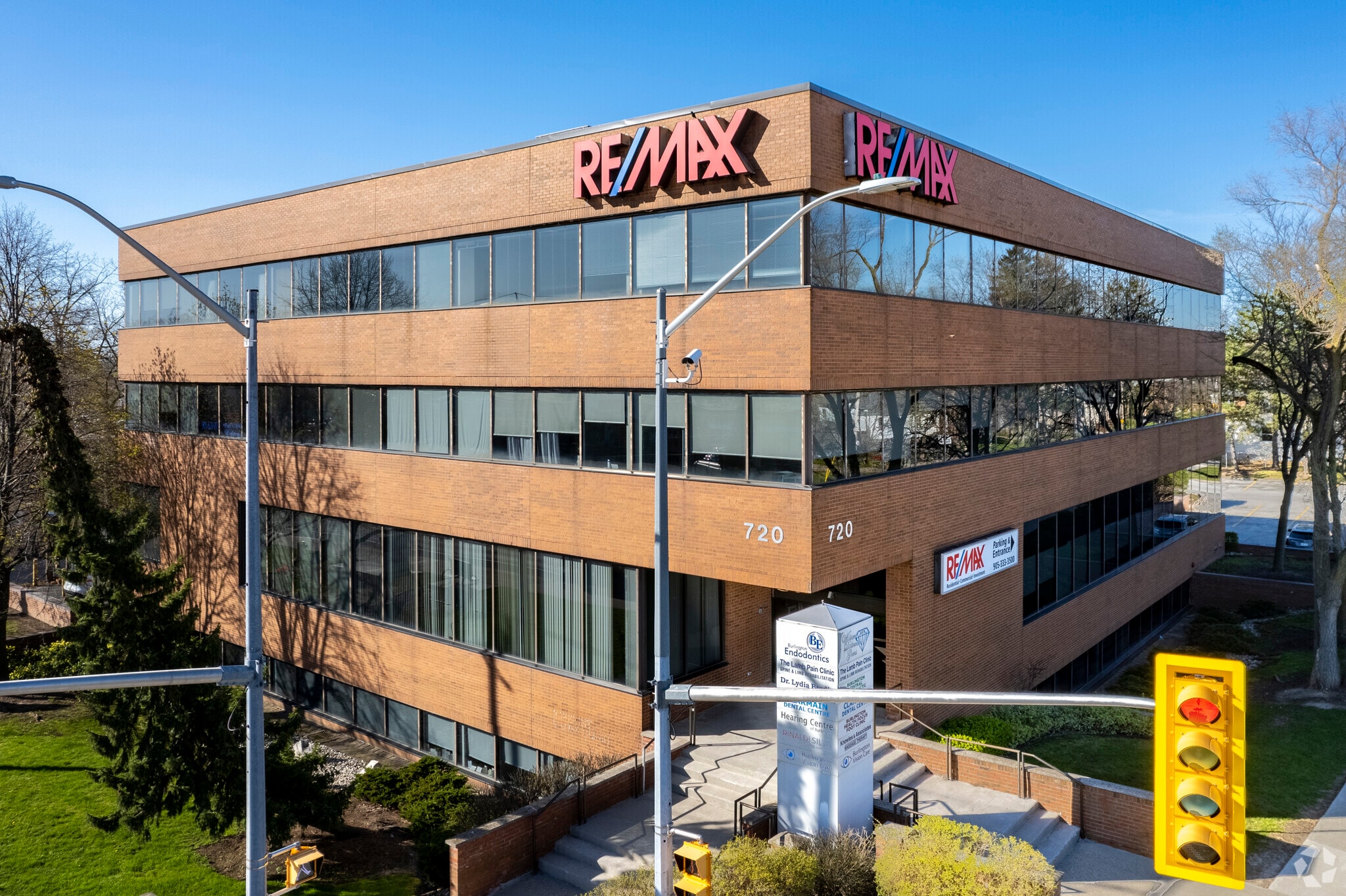 720 Guelph Line, Burlington, ON for lease Primary Photo- Image 1 of 3