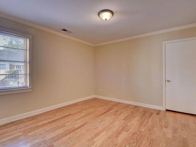 372 S Fenwick Rd, Memphis, TN à vendre - Photo du bâtiment - Image 3 de 13