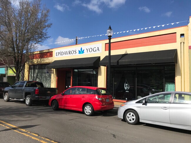 More details for 31 NE 3rd St, Gresham, OR - Retail for Sale