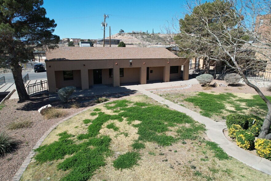 1517 Brown St, El Paso, TX à vendre - Photo du bâtiment - Image 2 de 9
