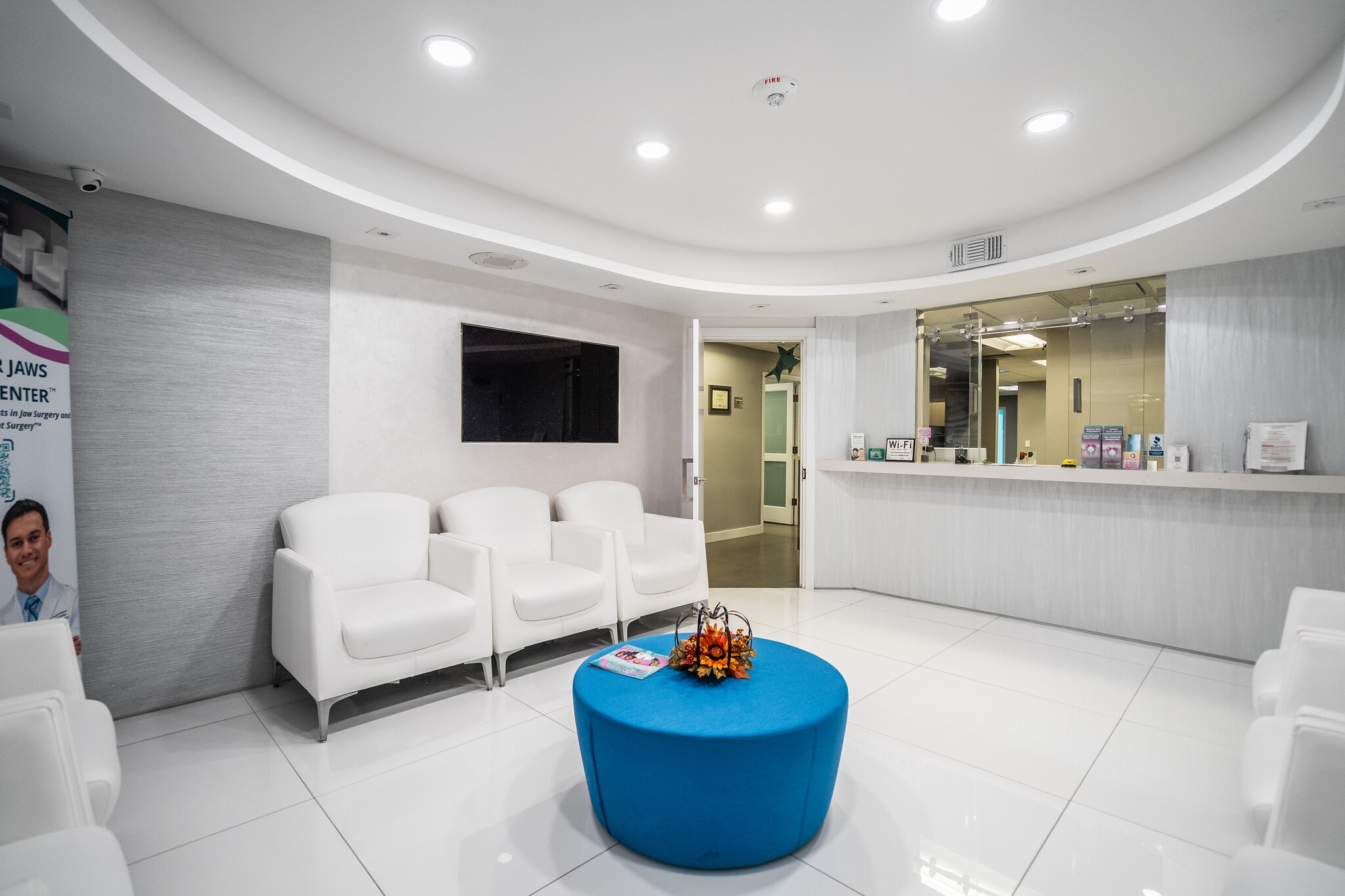 7600 SW 57th Ave, Miami, FL for lease Interior Photo- Image 1 of 21