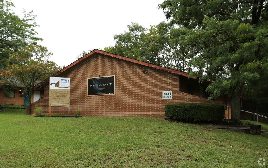 7223 Dixie Hwy, Fairfield, OH for sale - Building Photo - Image 2 of 3