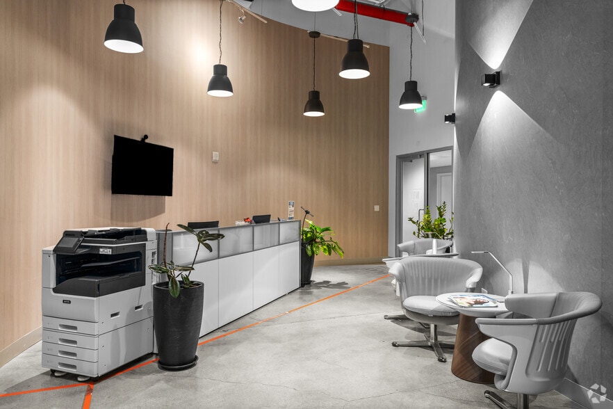 333 Las Olas Way, Fort Lauderdale, FL for lease - Interior Photo - Image 2 of 26