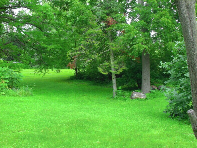 1600 Humes Rd, Janesville, WI for sale - Primary Photo - Image 1 of 10