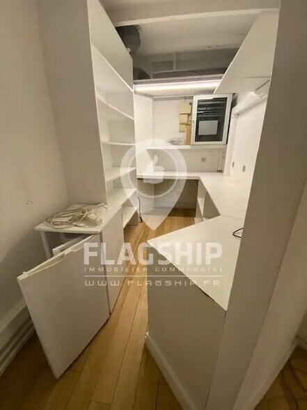 Office in Paris for sale - Interior Photo - Image 3 of 8
