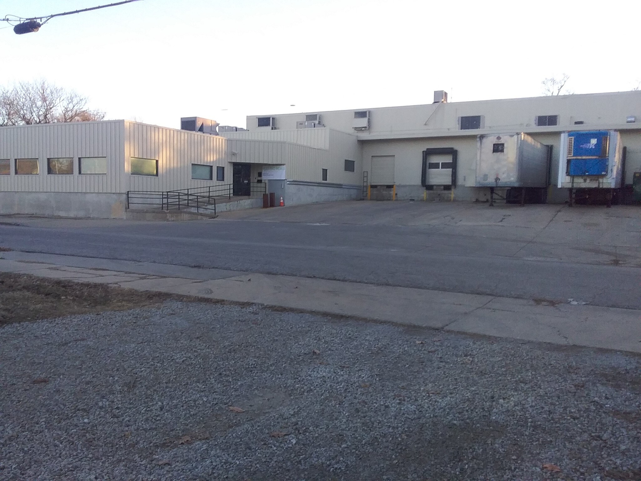 5706 Troost Ave, Kansas City, MO à vendre Photo principale- Image 1 de 22