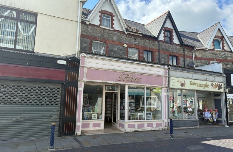 48 John St, Porthcawl à vendre - Photo du bâtiment - Image 2 de 6