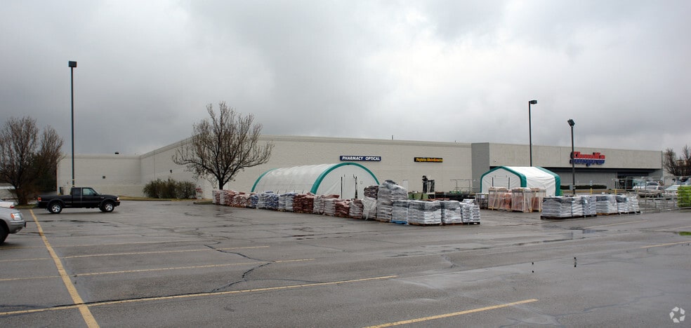 5901-6001 S State St, Salt Lake City, UT for lease - Building Photo - Image 2 of 8