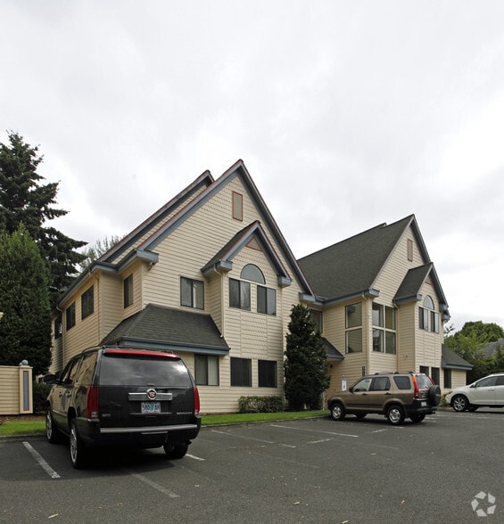 8515 NE Hazel Dell Ave, Vancouver, WA à louer - Photo du bâtiment - Image 3 de 3