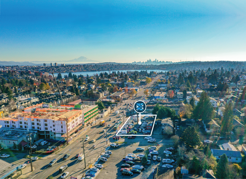 8601 Aurora Ave N, Seattle, WA for sale - Aerial - Image 3 of 7