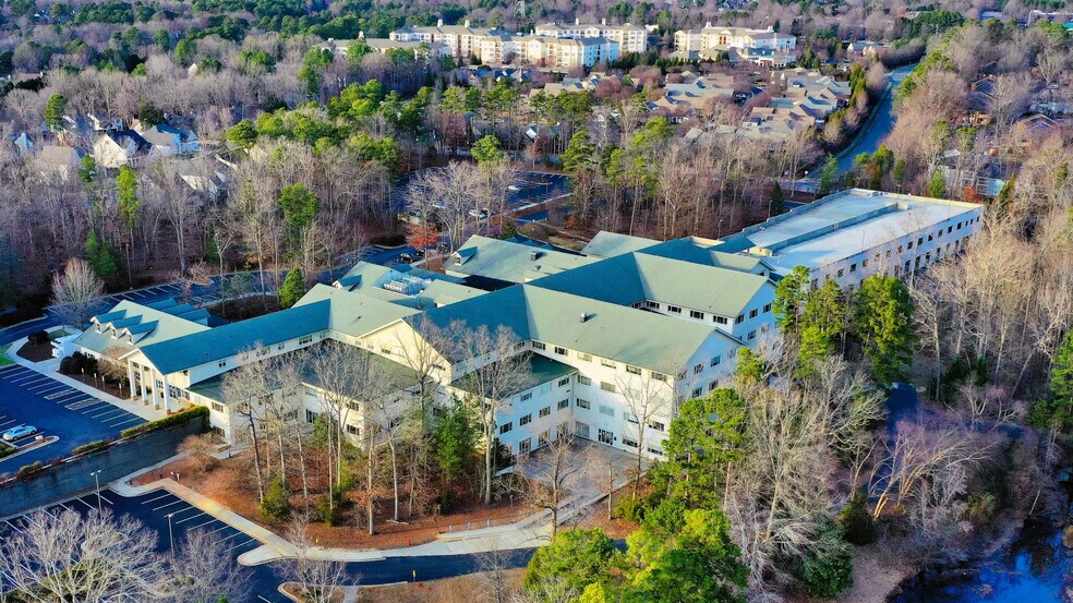 8300 Health Park, Raleigh, NC à louer - Photo du bâtiment - Image 3 de 11