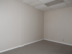 503 N Orlando Ave, Cocoa Beach, FL for lease Interior Photo- Image 1 of 7