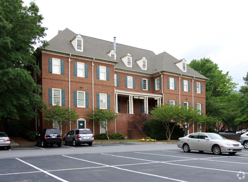 3562 Habersham At Northlake, Tucker, GA for lease - Building Photo - Image 1 of 4