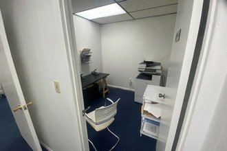 601-625 SW 57th Ave, Miami, FL à louer Photo intérieure- Image 2 de 4