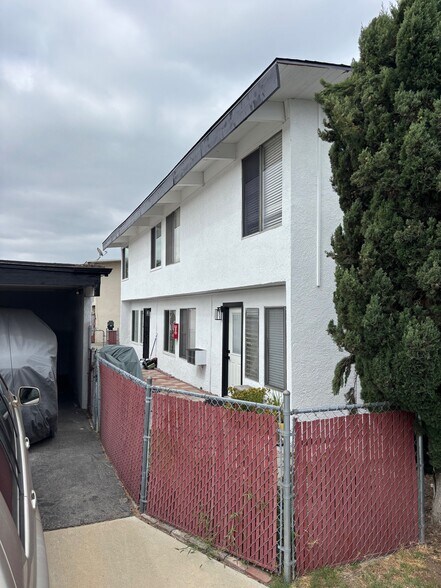 7160 Cerritos Ave, Stanton, CA à vendre - Photo du bâtiment - Image 3 de 10