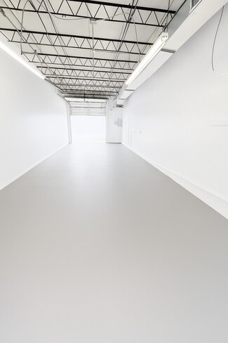 Plus de détails pour 3557-3563 NW 9th Ter, Oakland Park, FL - Industriel à louer