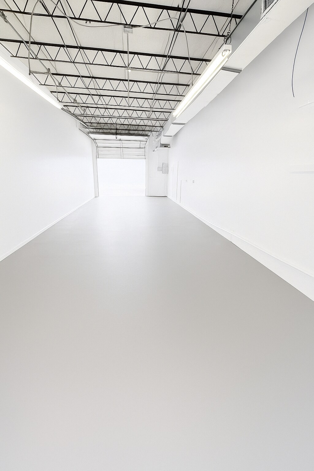 3557-3563 NW 9th Ter, Oakland Park, FL à louer Photo principale- Image 1 de 6