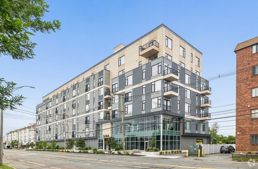 93 Bennington St, Revere, MA for lease - Primary Photo - Image 1 of 40
