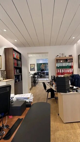 Commerce de détail dans Paris à vendre - Photo du bâtiment - Image 3 de 5