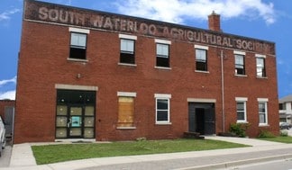 Plus de détails pour 135 N George St, Cambridge, ON - Bureau à louer