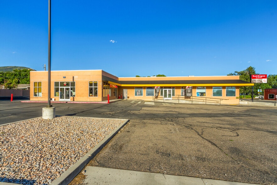 8555 Magna Main st, Magna, UT for lease - Primary Photo - Image 1 of 25