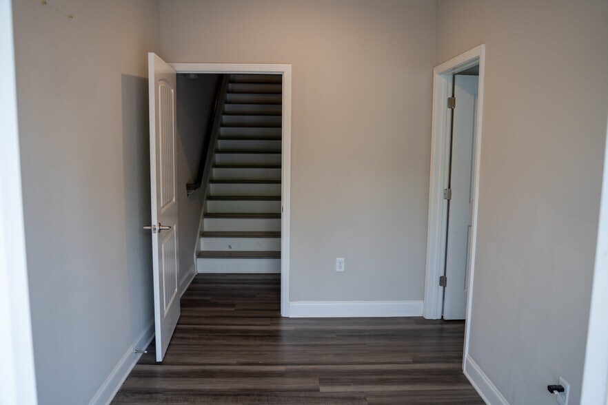 132 Broadbent Way, Anderson, SC à louer - Photo du bâtiment - Image 3 de 16