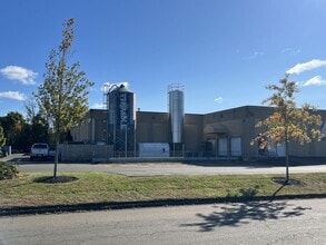 16 Business Park Dr, Branford, CT for sale Building Photo- Image 1 of 22