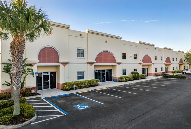 More details for 6301 Porter Rd, Sarasota, FL - Office for Lease