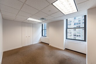 180 N Michigan Ave, Chicago, IL à louer Photo intérieure- Image 2 de 2