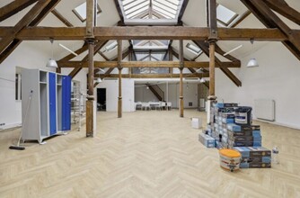 64 Quai De Jemmapes, Paris for lease Interior Photo- Image 2 of 3