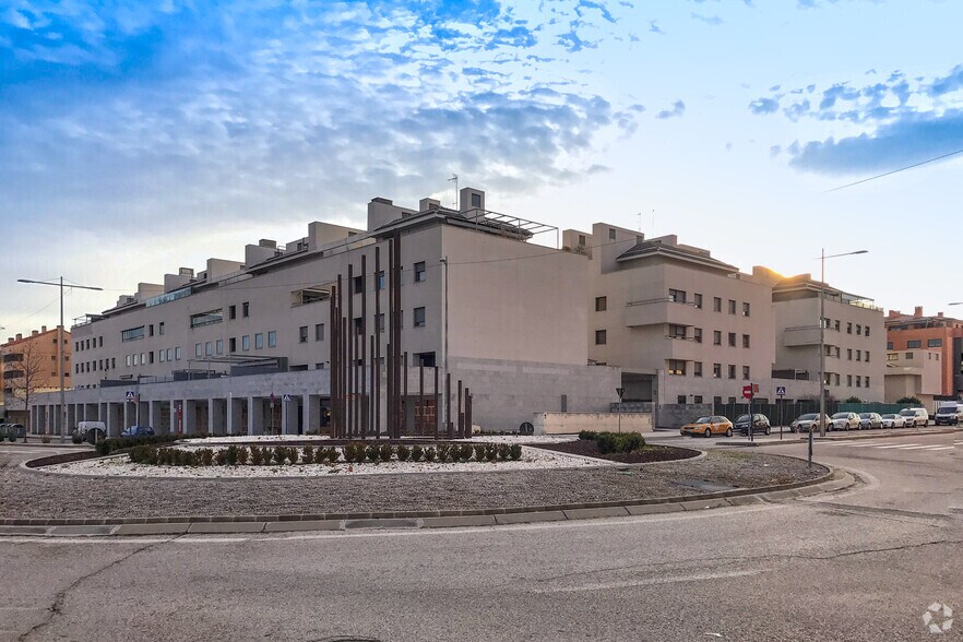 Calle del Pino Canario, 2, Navalcarnero, Madrid for lease - Building Photo - Image 2 of 2