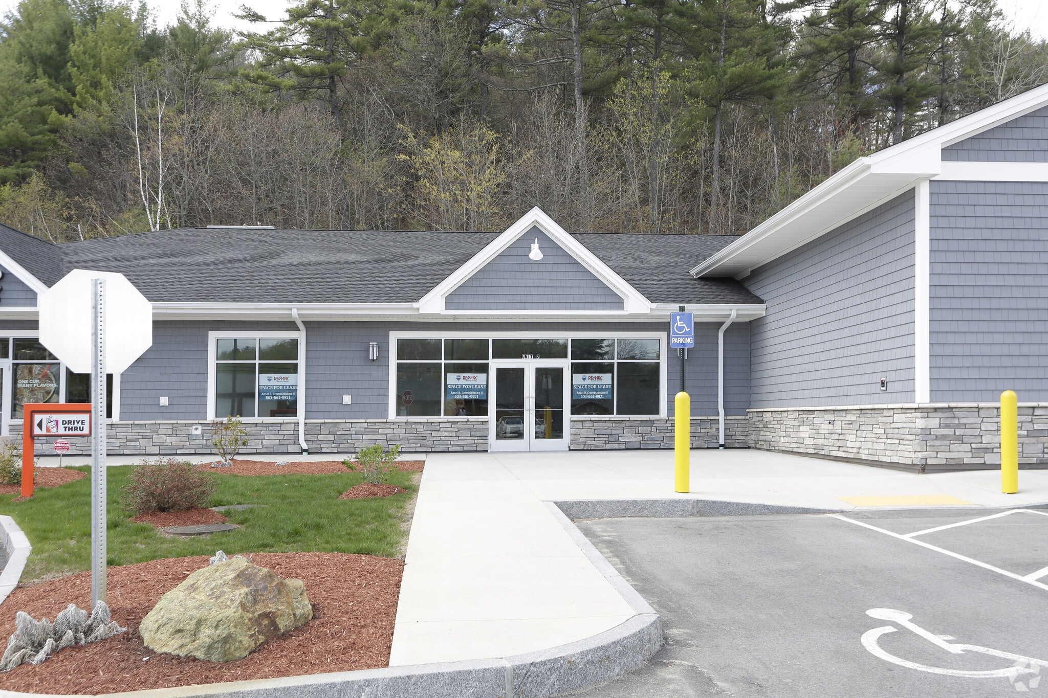 585 White Mountain Hwy, Milton, NH for lease Primary Photo- Image 1 of 18