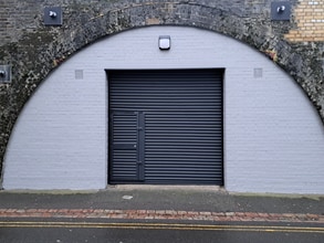 Brixton Station Rd, Londres à louer Photo du bâtiment- Image 1 de 2