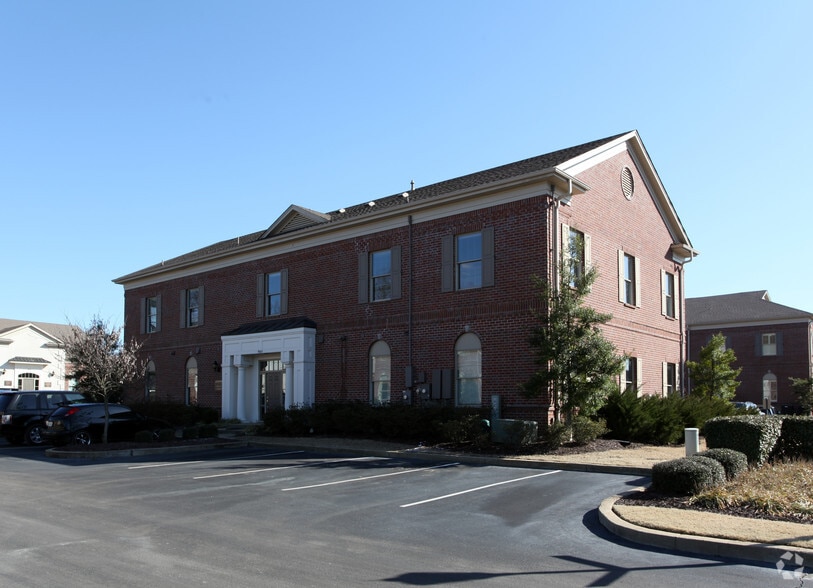 9033 Garden Arbor Dr, Germantown, TN for sale - Building Photo - Image 3 of 3