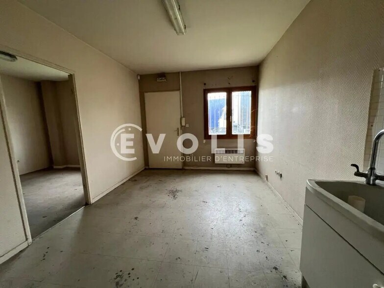 Bureau dans Jonage à louer - Photo intérieure - Image 3 de 6