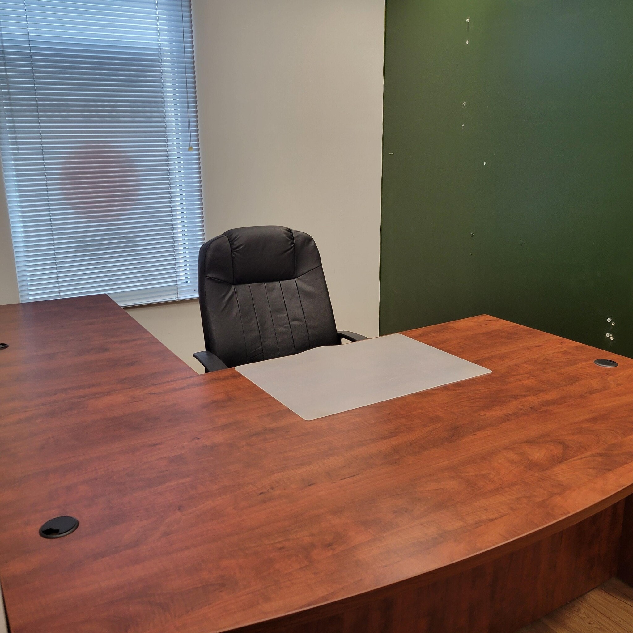 630 Davidson Gateway Dr, Davidson, NC for lease Interior Photo- Image 1 of 6