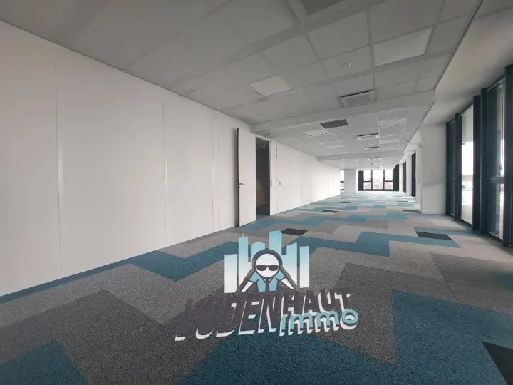 Office in Labège for lease - Building Photo - Image 3 of 9