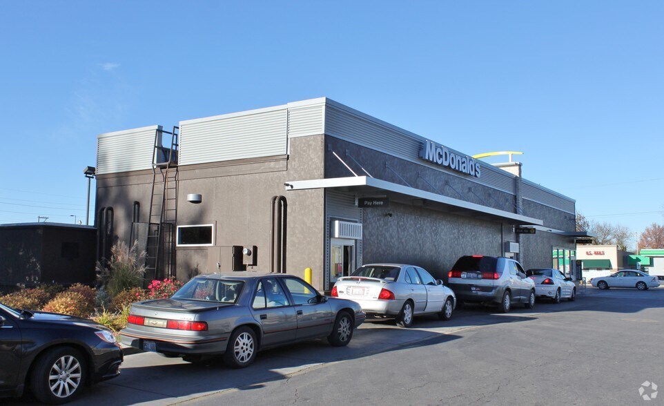 State St, East Saint Louis, IL for lease - Primary Photo - Image 3 of 50