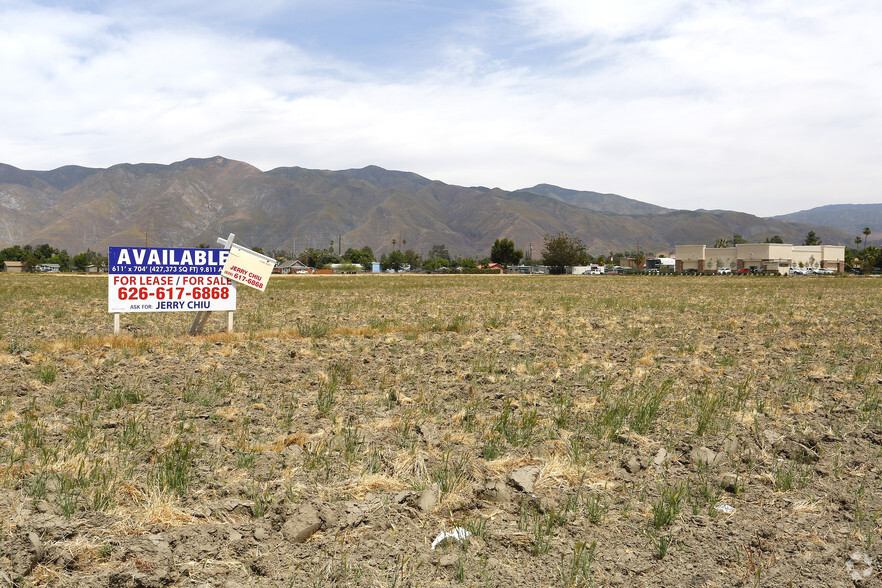 W Esplanade Ave Ave, San Jacinto, CA for sale - Primary Photo - Image 1 of 1